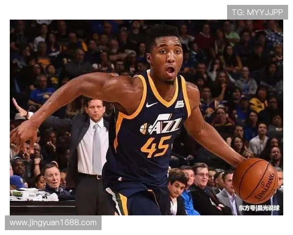 多诺万米切尔引领球队崛起展现超级球星风采与领导力